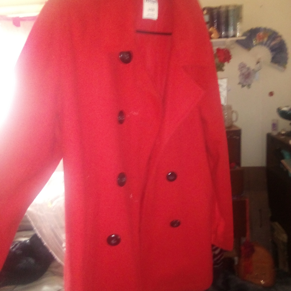 Coat - Picture 2 of 5